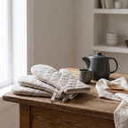Linen Quilted Oven Mitt